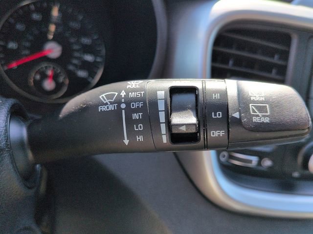 Used 2016 Kia Sorento L FWD image 25