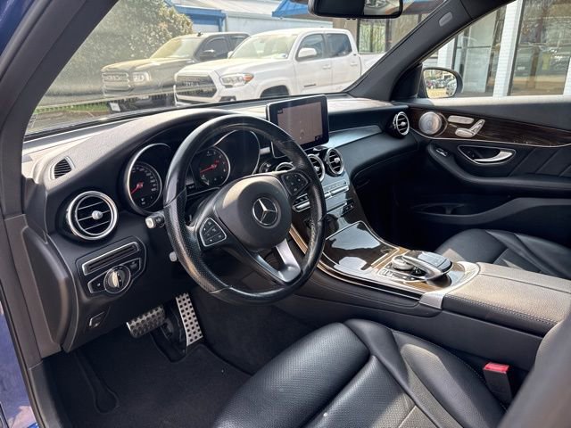 Used 2018 Mercedes-Benz GLC 300 4MATIC image 10