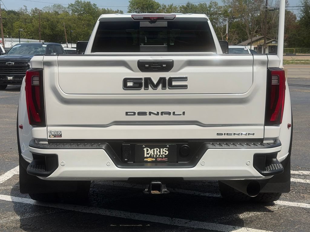 Used 2024 GMC Sierra 3500 Denali w/ Denali Reserve Package AWD/4WD image 5