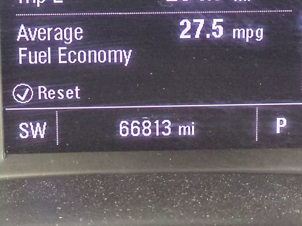 Used 2024 Chevrolet Malibu LT image 31