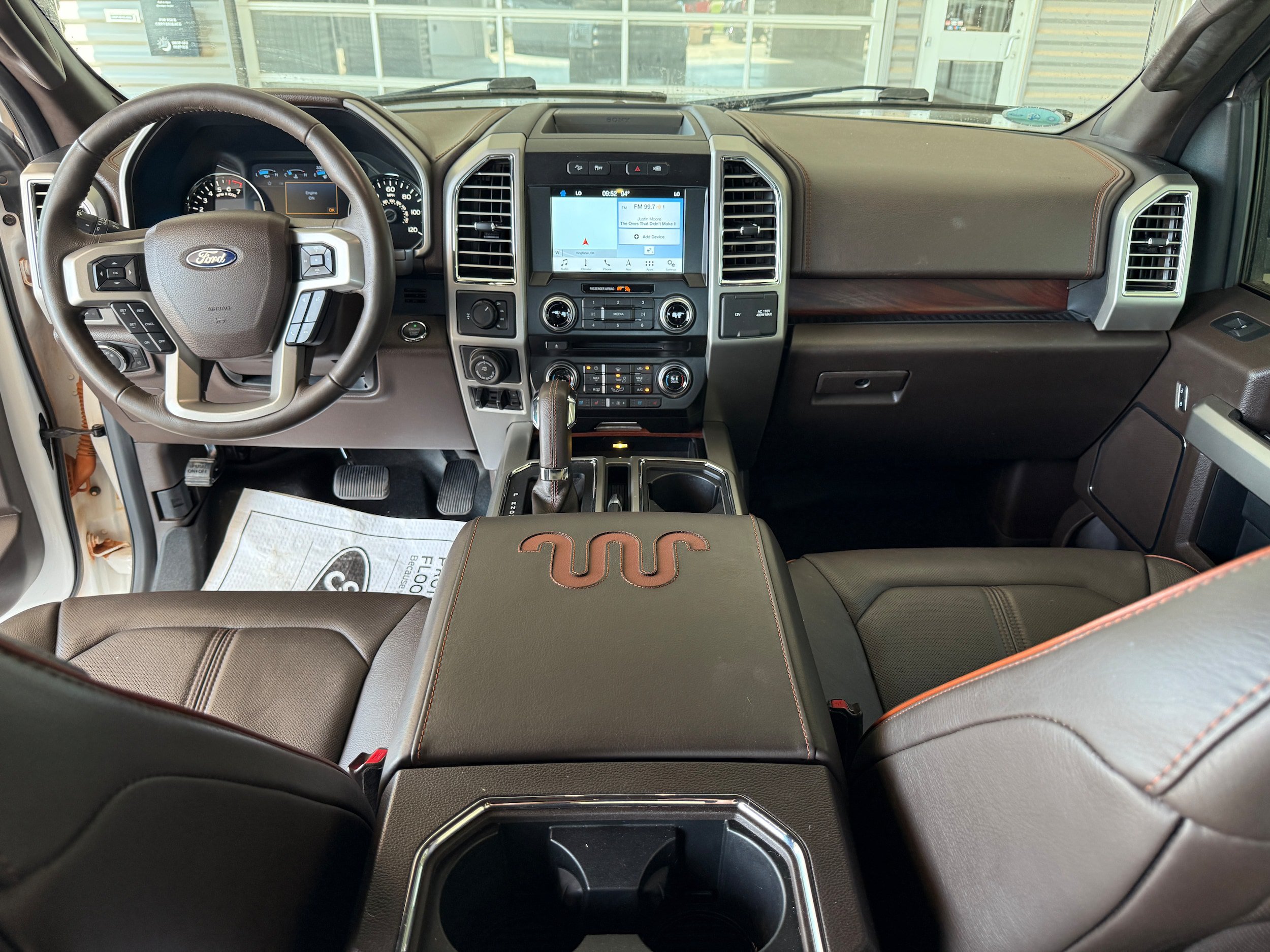 Used 2016 Ford F150 King Ranch w/ Equipment Group 601A Luxury AWD/4WD image 11
