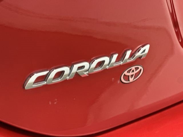 Used 2015 Toyota Corolla LE image 25