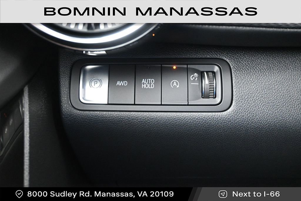Used 2026 Chevrolet Equinox LT w/ Convenience Package II AWD/4WD image 17