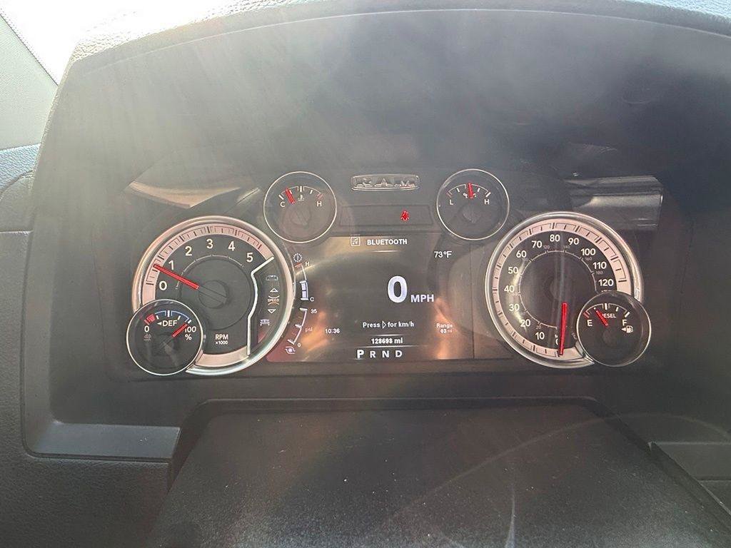 Used 2014 RAM 2500 Laramie w/ Black Appearance Group AWD/4WD image 14