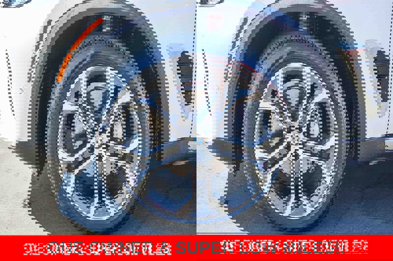 Used 2026 BMW X5 sDrive40i image 9