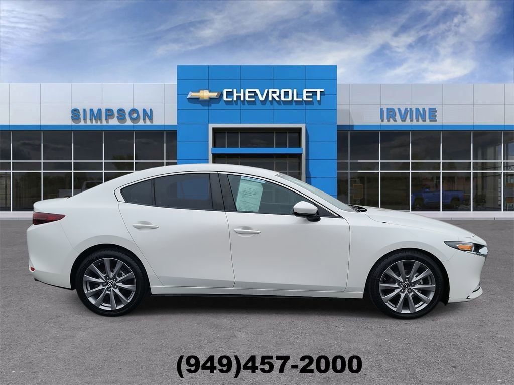 Used 2019 MAZDA MAZDA3 Sedan w/ Select Package FWD image 9