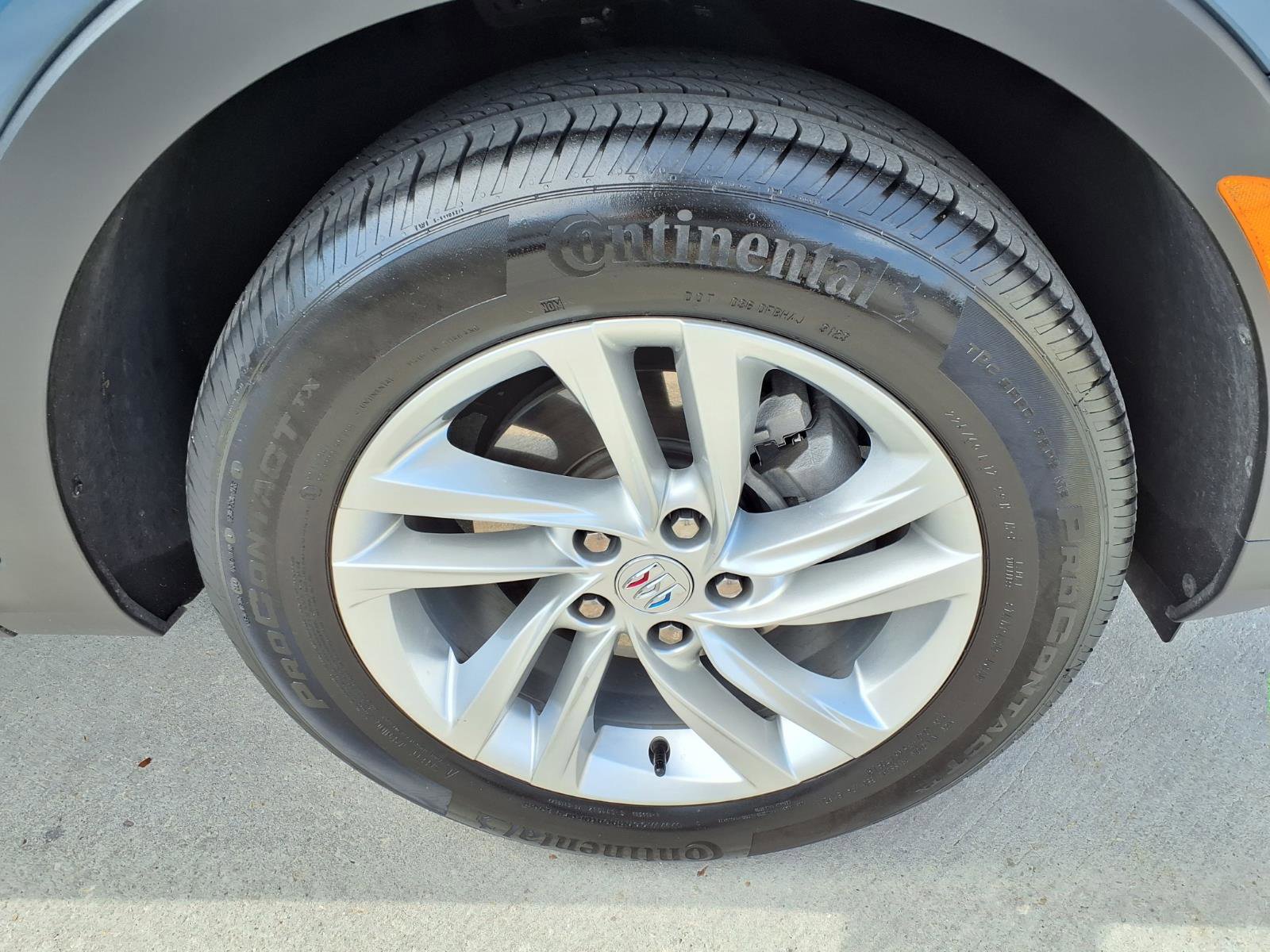 Used 2024 Buick Envista Preferred image 7