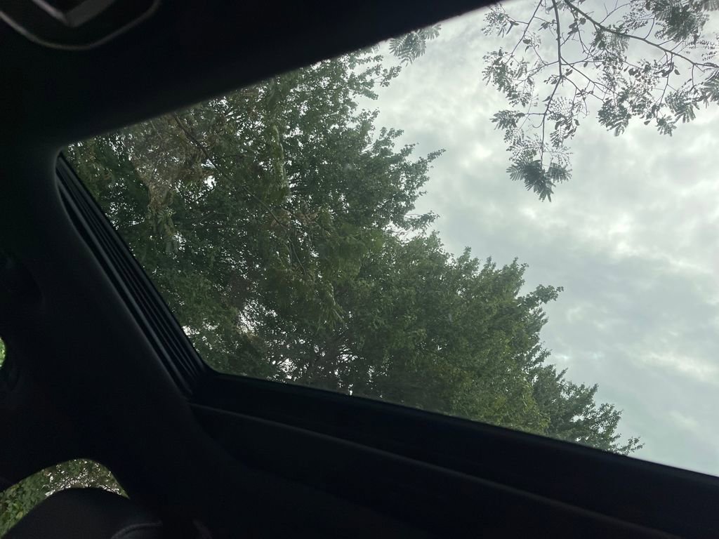 New 2025 Jeep Grand Cherokee Altitude image 18