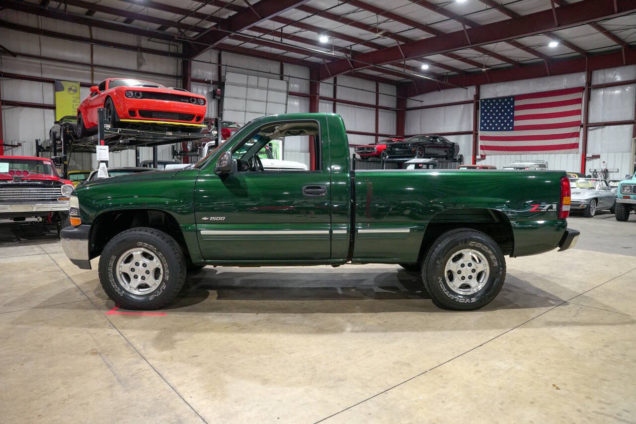 Used 2001 Chevrolet Silverado 1500 LS w/ Off-Road Chassis Pkg AWD/4WD image 4