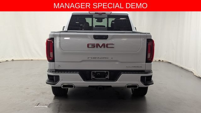 Used 2026 GMC Sierra 1500 Denali w/ Denali Reserve Package AWD/4WD image 2