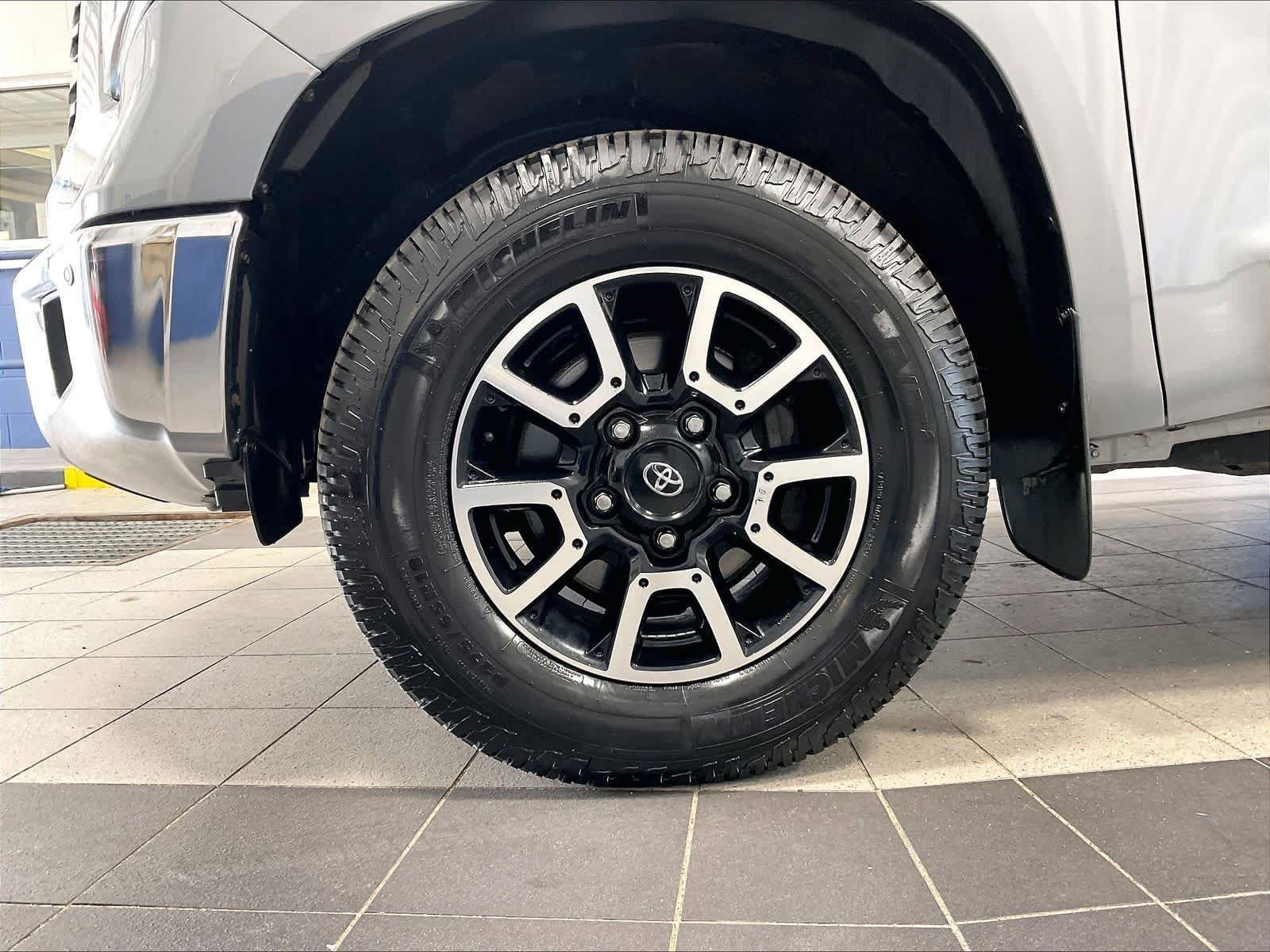 Used 2021 Toyota Tundra SR5 w/ TRD Off-Road Package AWD/4WD image 7