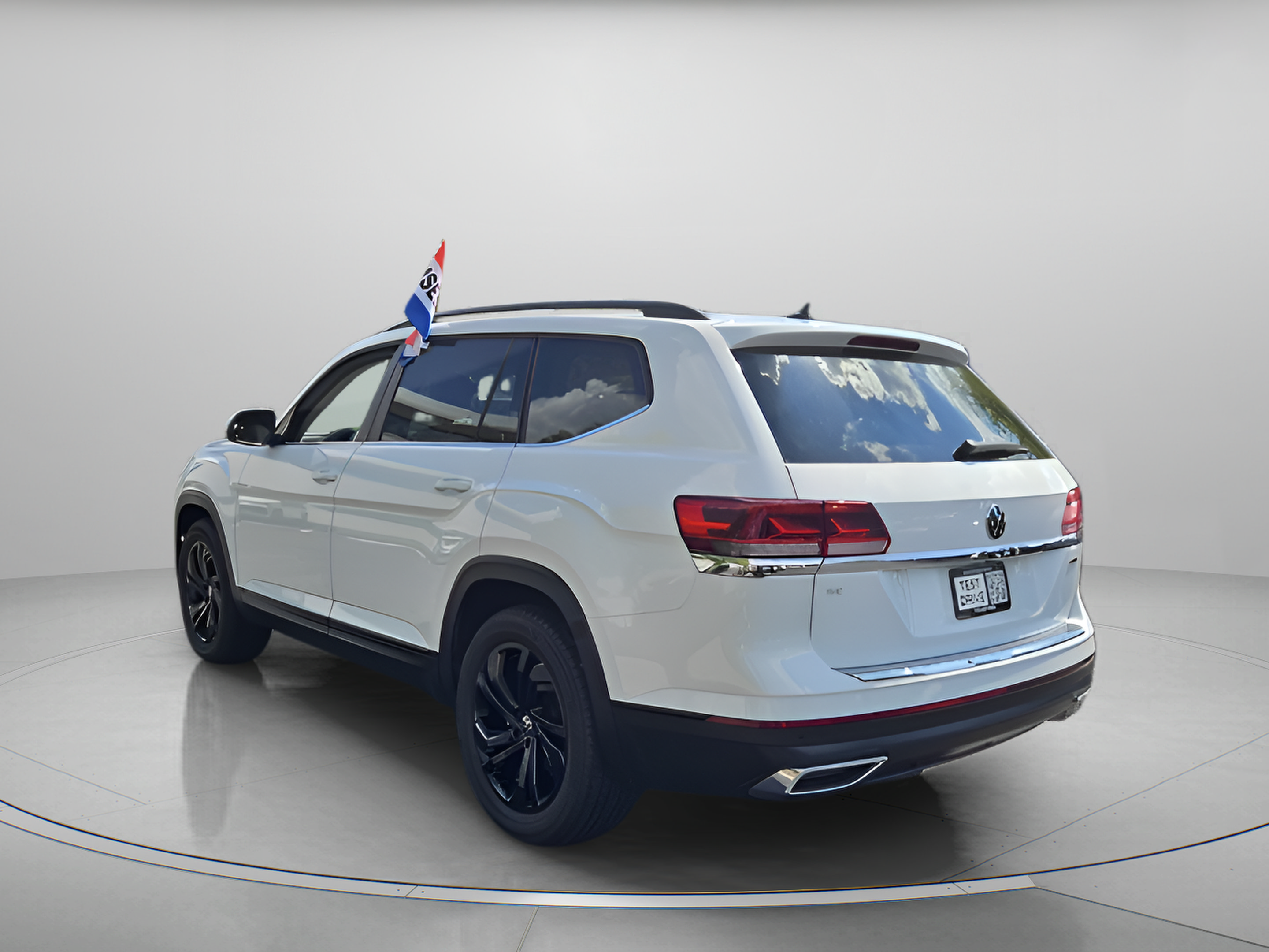 Used 2022 Volkswagen Atlas SE AWD/4WD image 3
