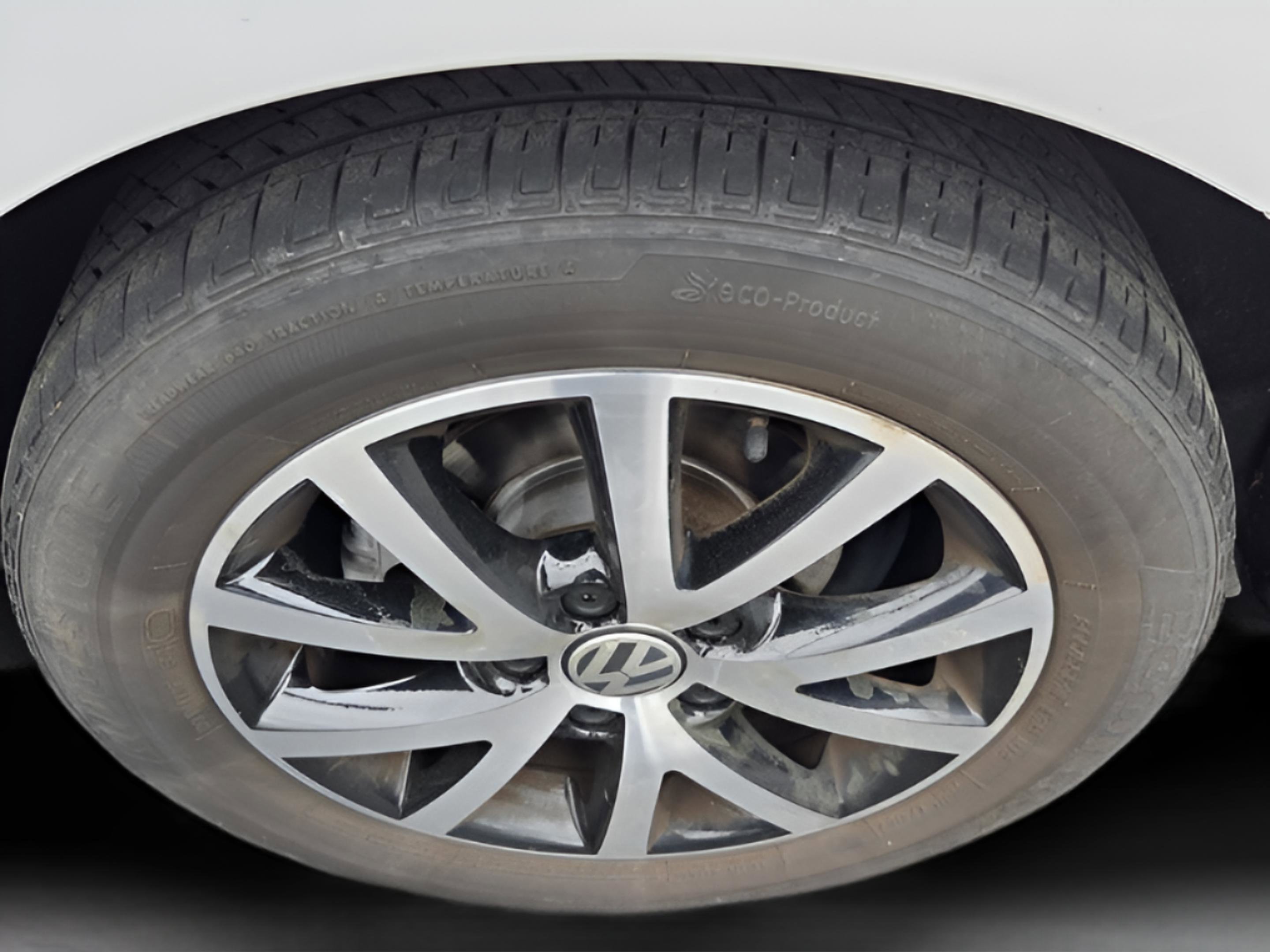 Used 2017 Volkswagen Jetta SE image 27