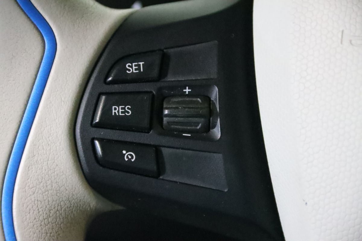 Used 2014 BMW i3 RWD image 17