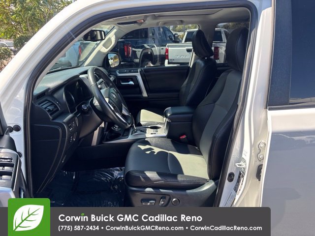 Used 2017 Toyota 4Runner SR5 Premium AWD/4WD image 12
