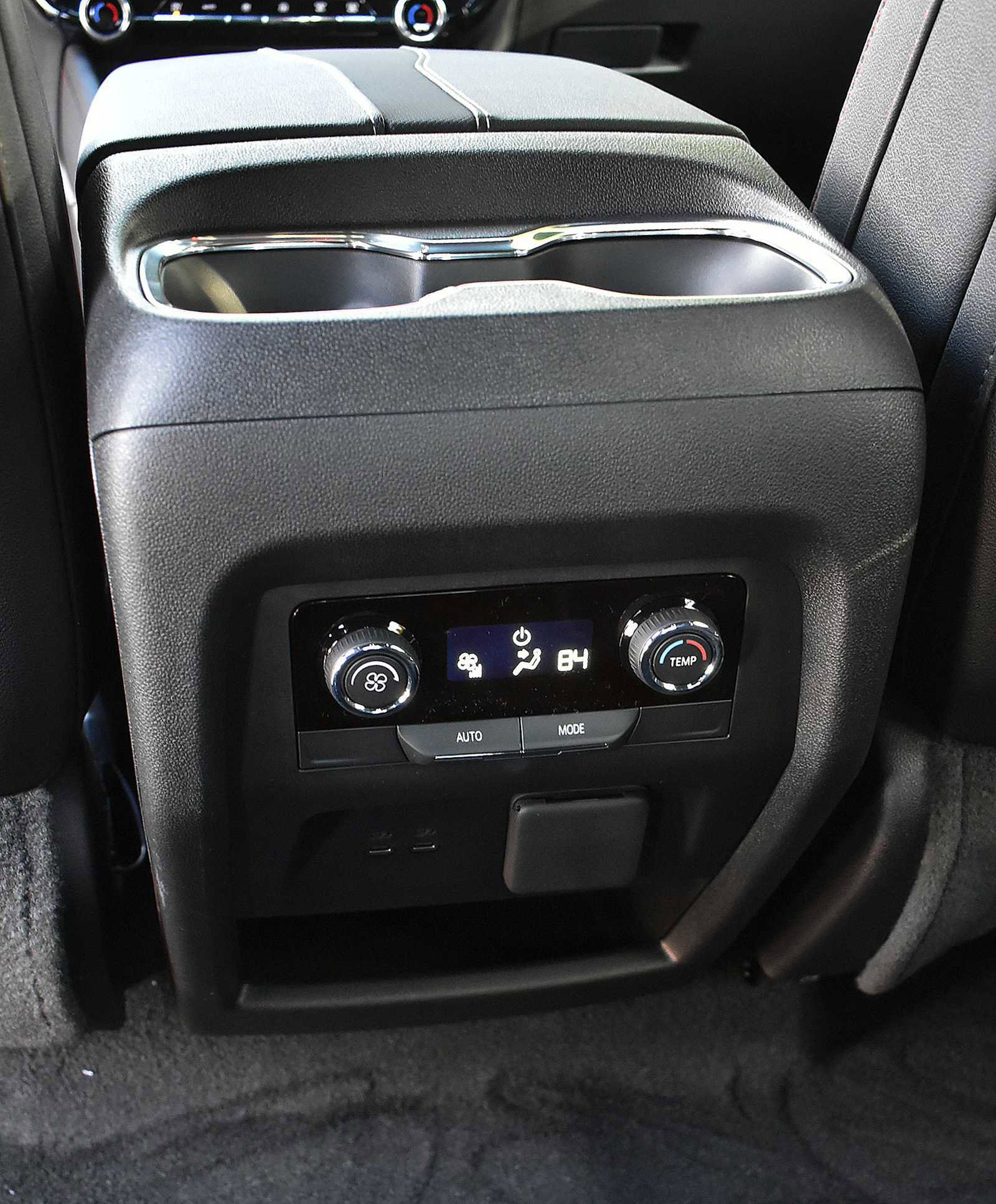 New 2026 Chevrolet Traverse Z71 image 11