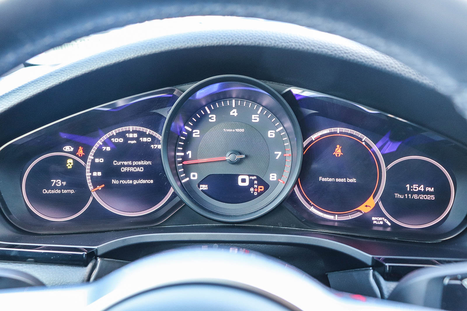 Used 2021 Porsche Cayenne Base image 25