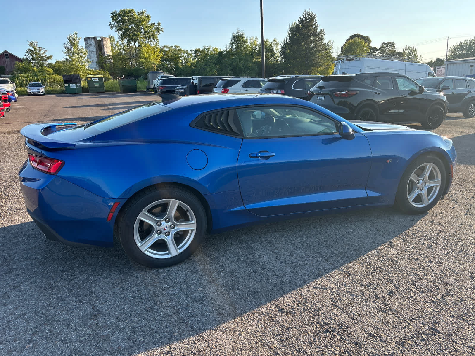 Used 2017 Chevrolet Camaro LT RWD image 4