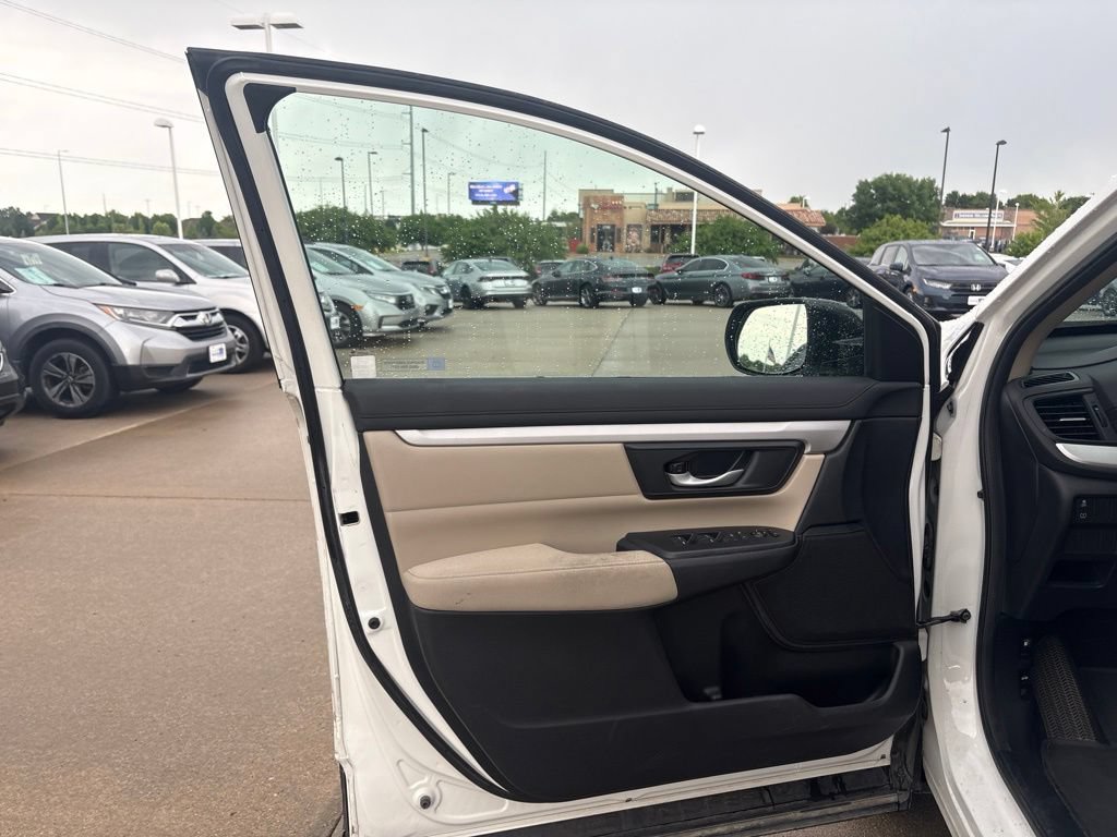 Certified 2018 Honda CR-V LX image 9