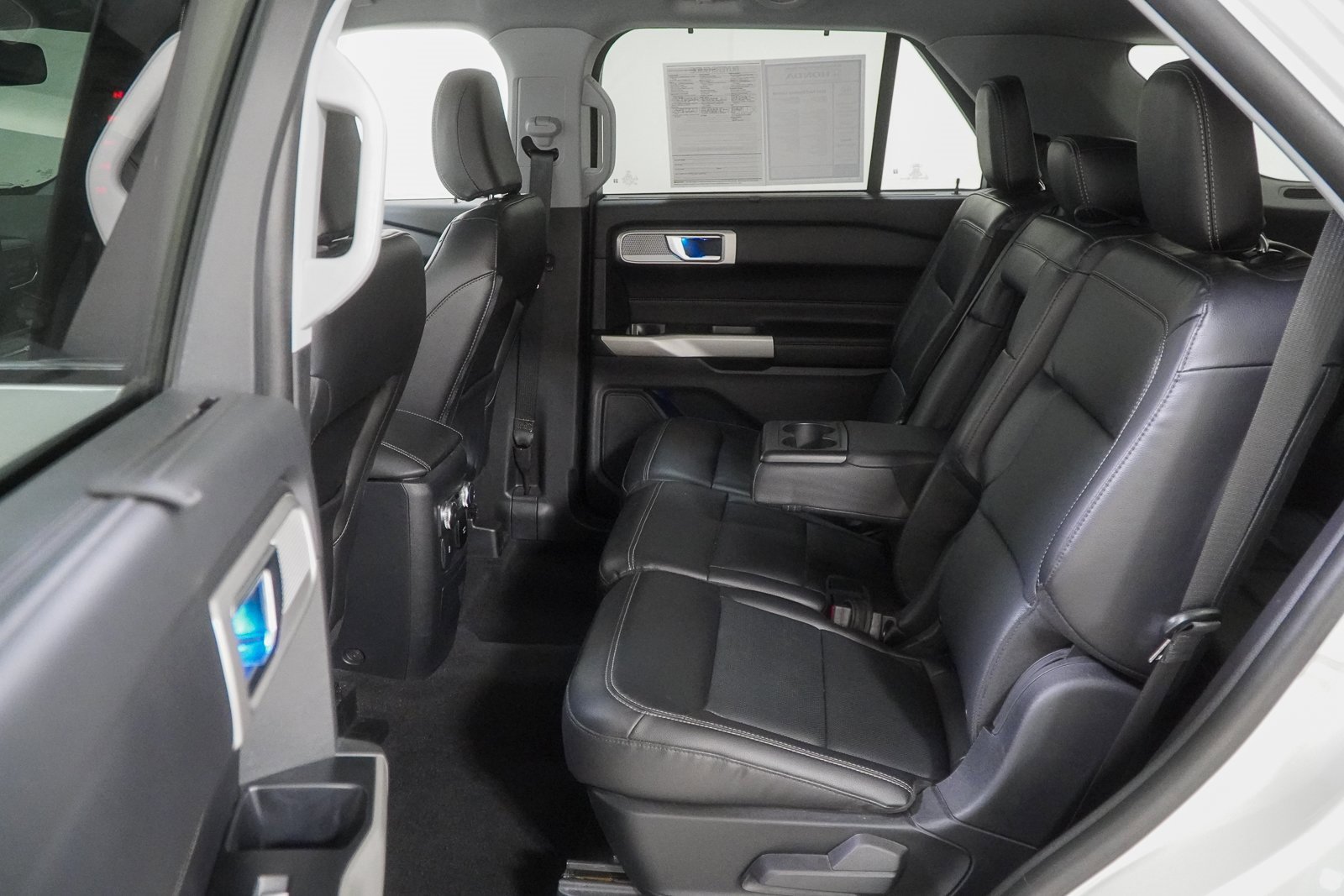 Used 2022 Ford Explorer Limited w/ Equipment Group 301A image 50