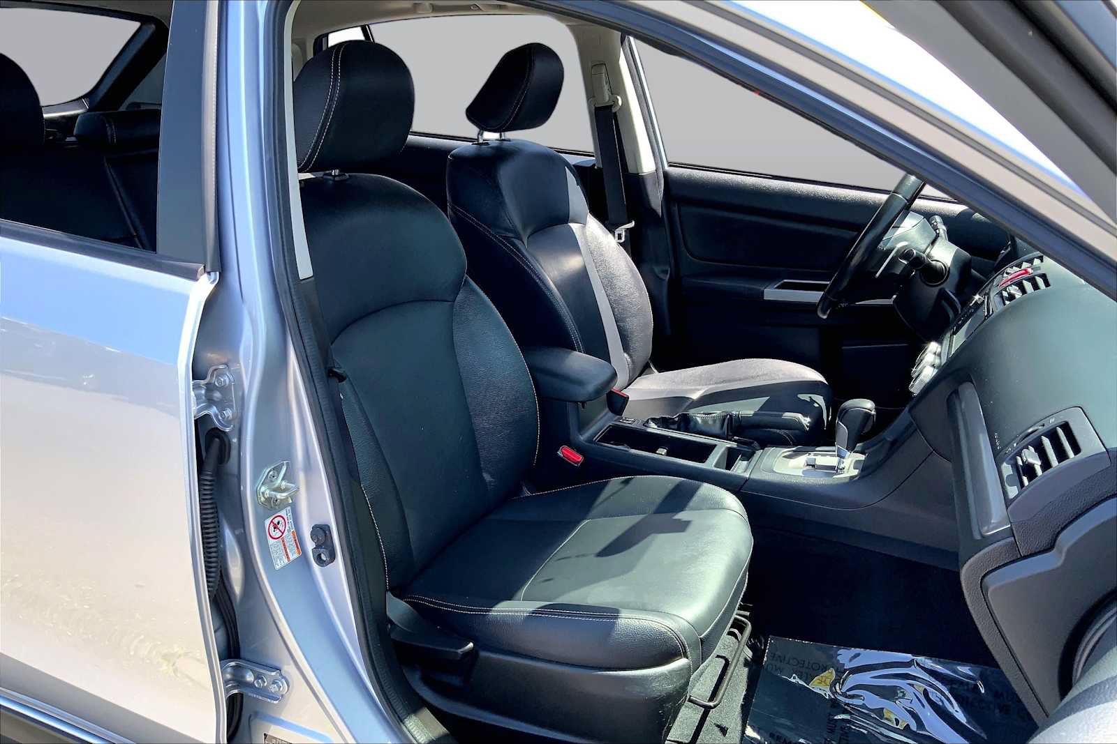 Used 2014 Subaru Crosstrek Touring AWD/4WD image 8