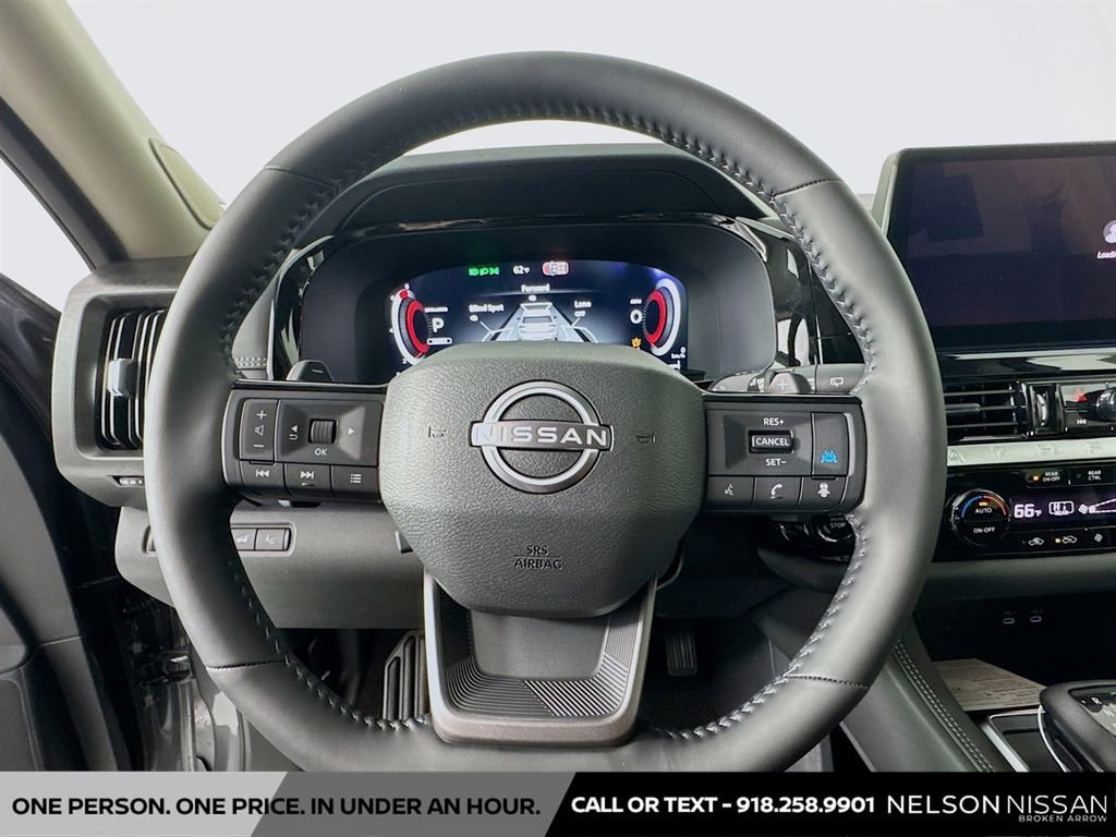 New 2026 Nissan Pathfinder Platinum image 11