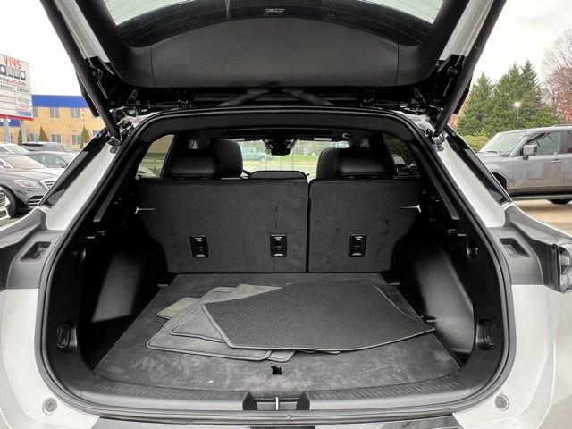 Used 2025 Chevrolet Equinox EV RS w/ Convenience Package II image 24