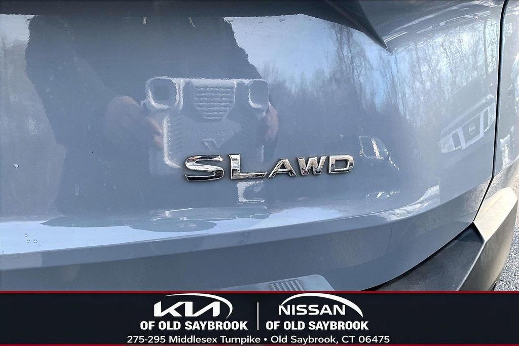 Used 2023 Nissan Rogue SL image 24