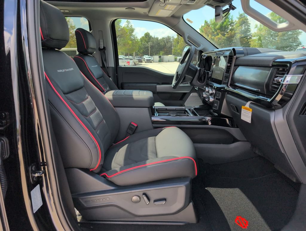 New 2026 Ford F250 Lariat w/ Black Appearance Package AWD/4WD image 16