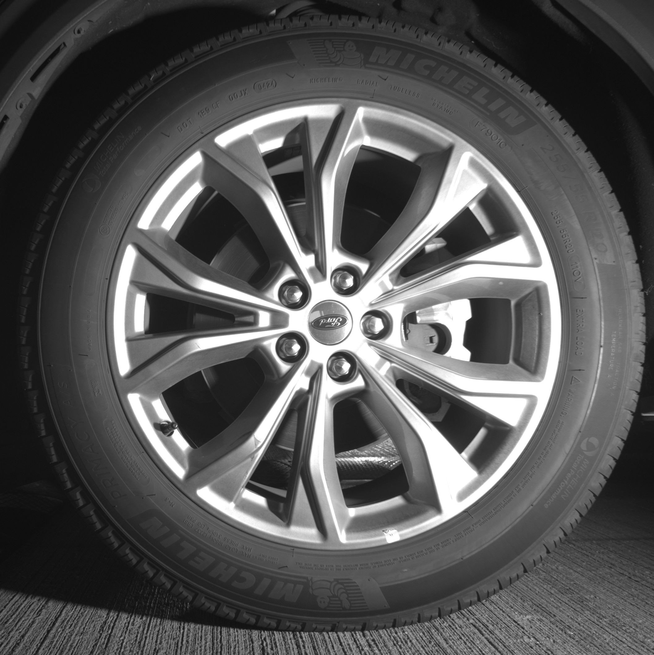 Used 2024 Ford Explorer Limited image 12