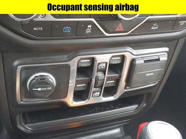 Certified 2022 Jeep Wrangler Unlimited Sahara w/ Cold Weather Group image 20