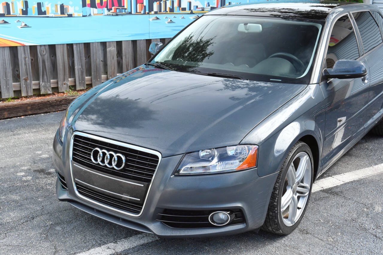 Used 2012 Audi A3 2.0T Premium w/ 18" Sport Pkg FWD image 4