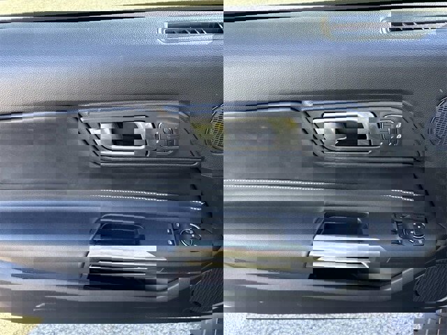 Certified 2021 Ford Mustang Shelby GT500 w/ Technology Package image 17