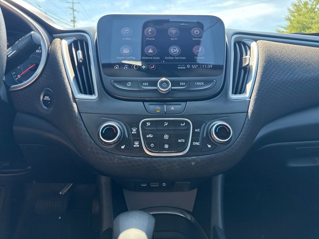 Used 2025 Chevrolet Malibu LT image 19
