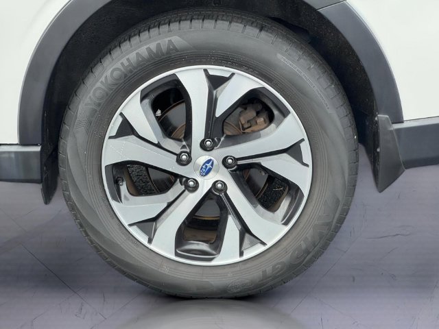 Used 2020 Subaru Outback Limited XT w/ Popular Package #2 AWD/4WD image 6