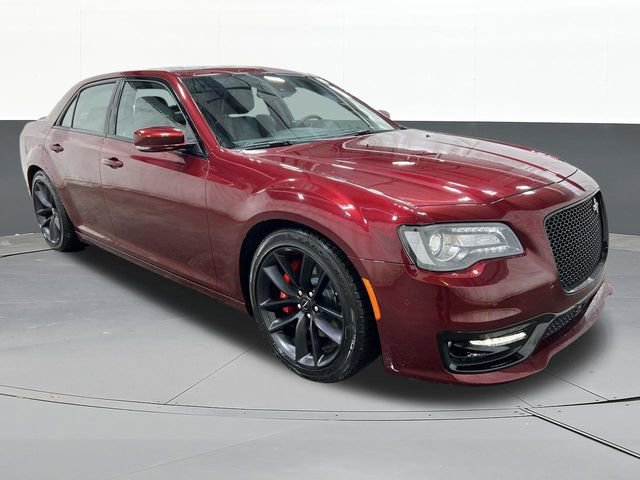 Used 2023 Chrysler 300 C image 5