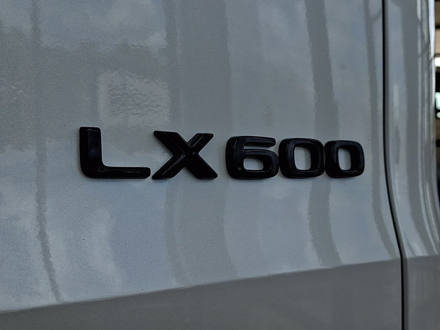 New 2026 Lexus LX 600 4WD w/ Luxury Package image 21