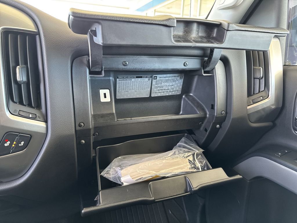 Certified 2017 Chevrolet Silverado 1500 LT w/ All Star Edition image 26