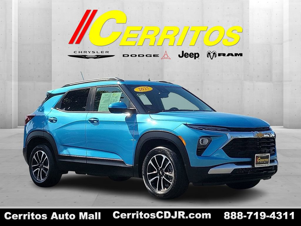 Used 2025 Chevrolet TrailBlazer LT
