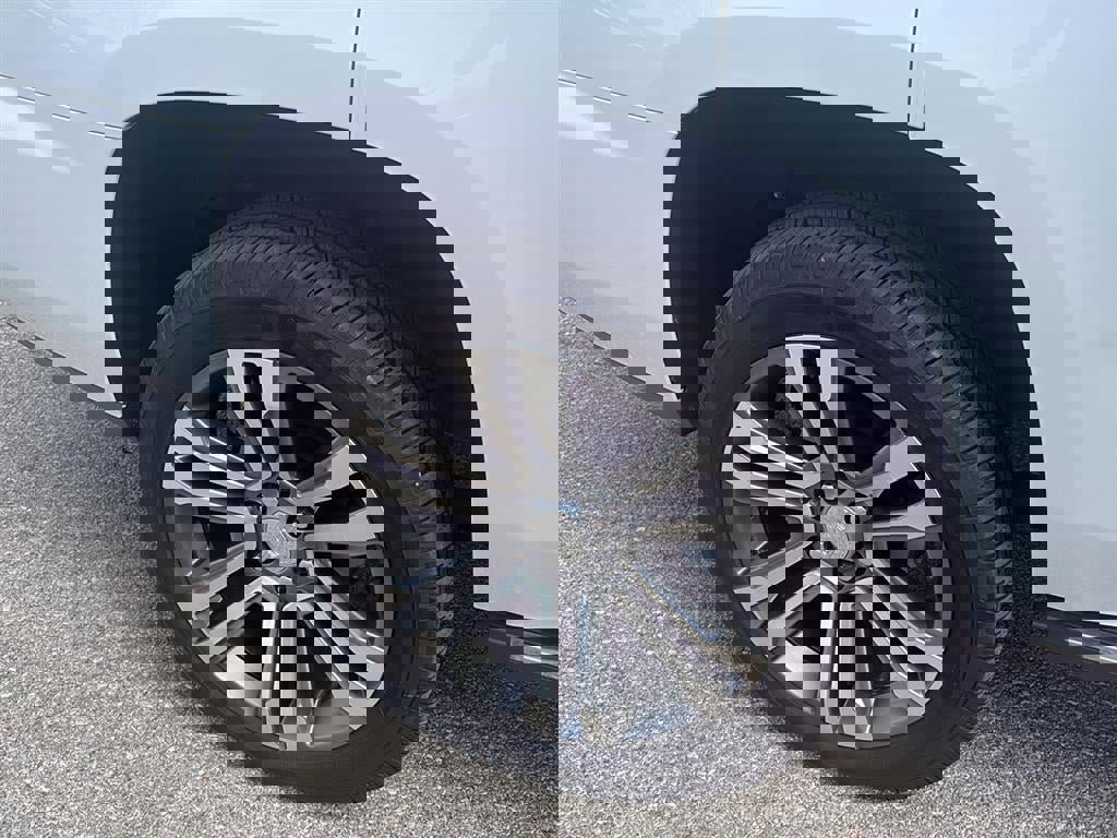 Used 2018 GMC Yukon Denali w/ Denali Ultimate Package image 6