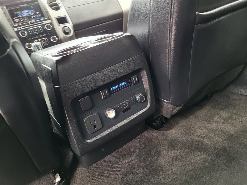 Used 2015 Ford Expedition Limited w/ Equipment Group 301A AWD/4WD image 22