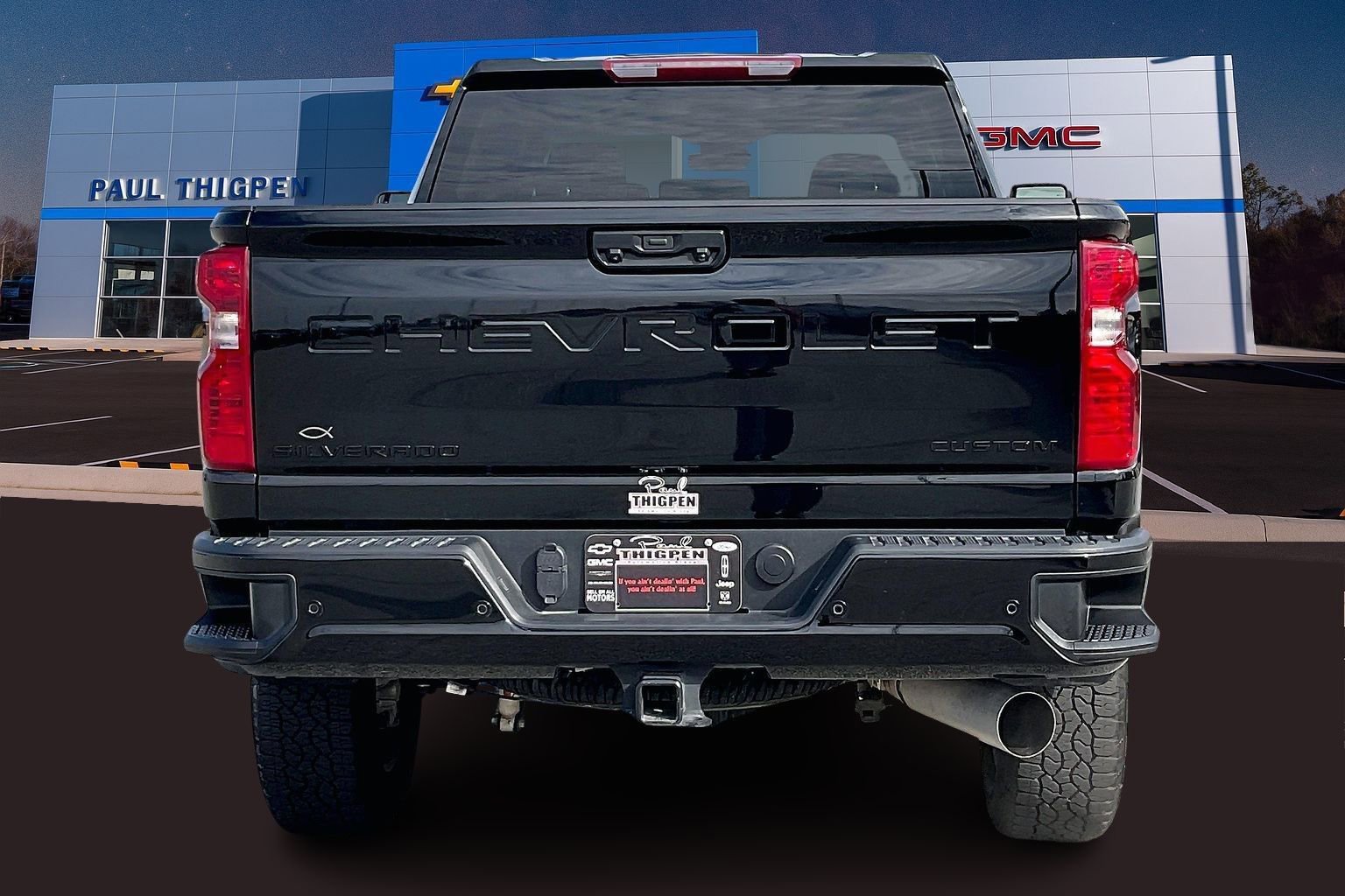 Used 2026 Chevrolet Silverado 2500 Custom w/ Custom Value Package image 5