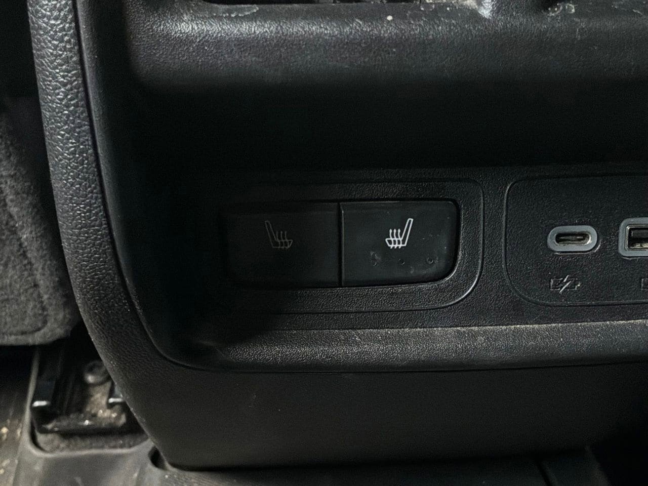 Used 2023 Cadillac XT4 Sport w/ Cold Weather Package FWD image 14