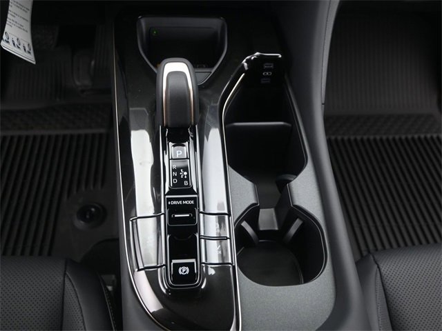 New 2026 Toyota Crown XLE image 6