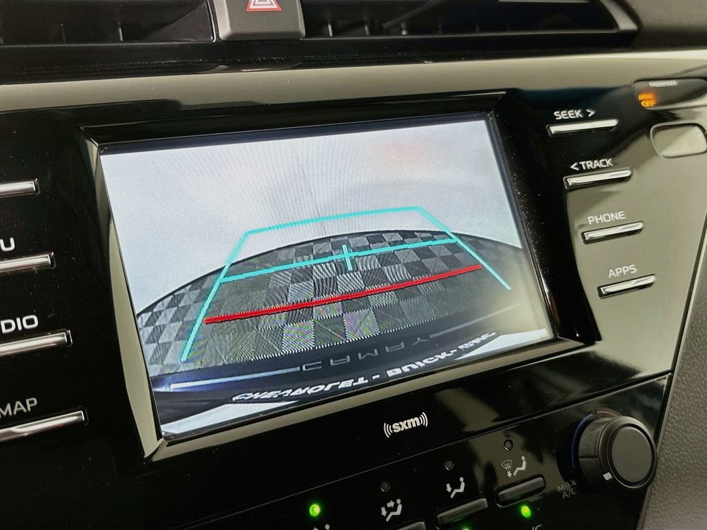 Used 2020 Toyota Camry LE FWD image 15