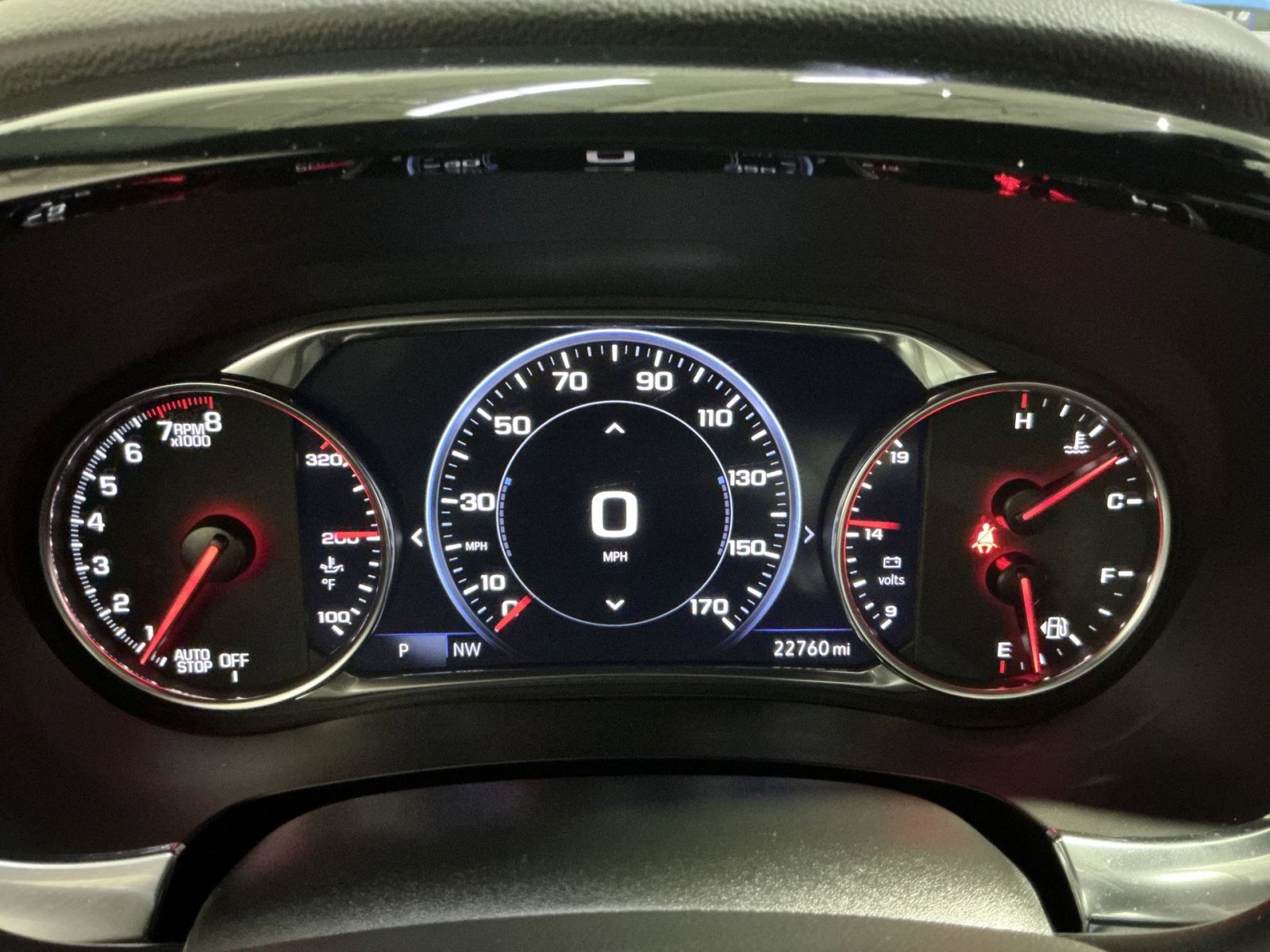 Used 2023 Chevrolet Traverse Premier image 25