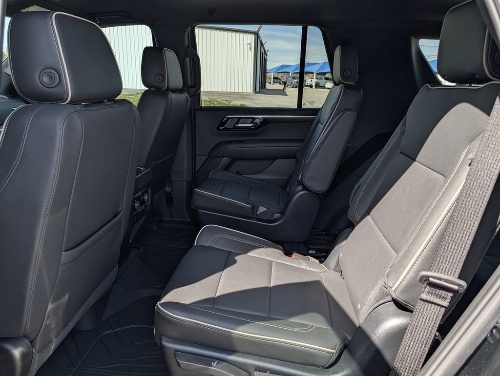 Used 2025 Chevrolet Tahoe Premier image 27