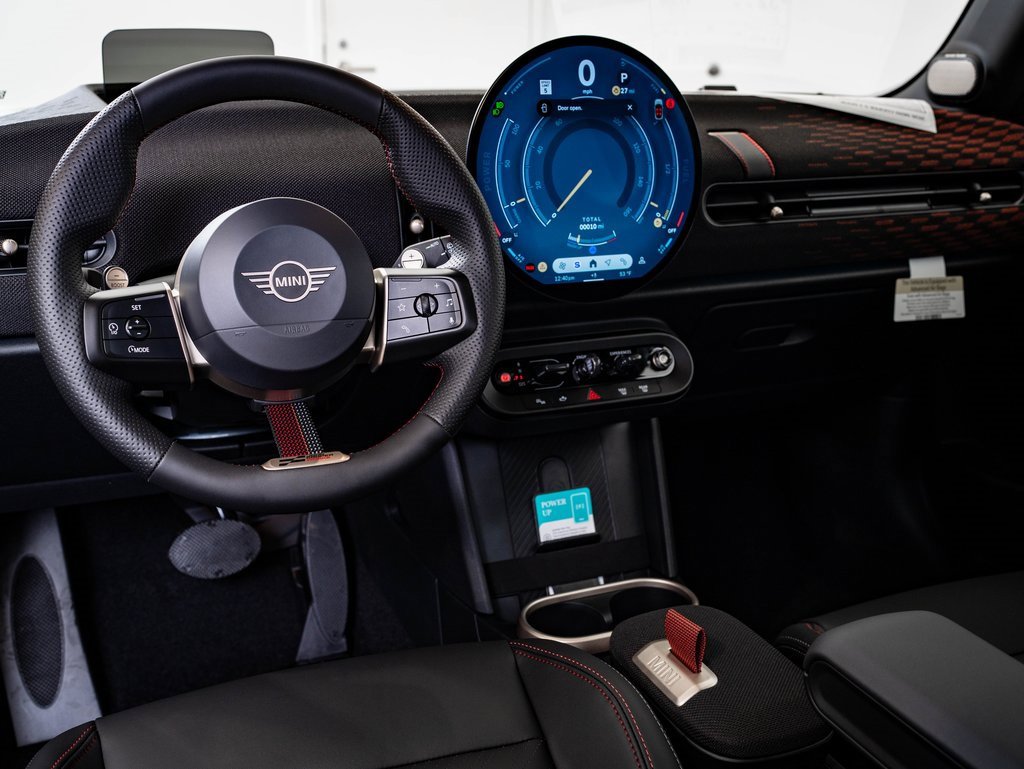 New 2026 MINI Cooper S image 4