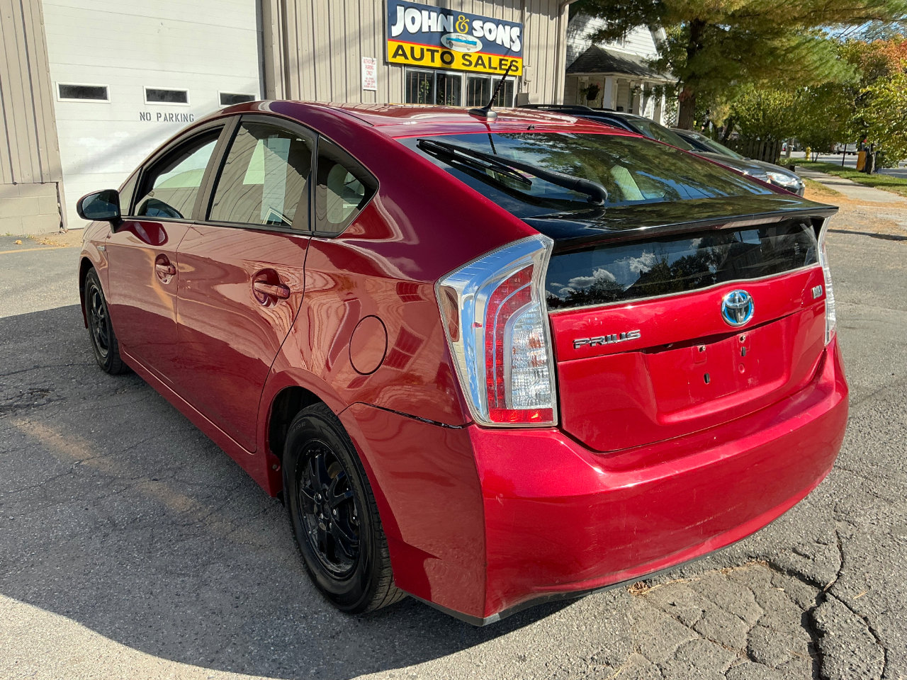 Used 2014 Toyota Prius Three image 5