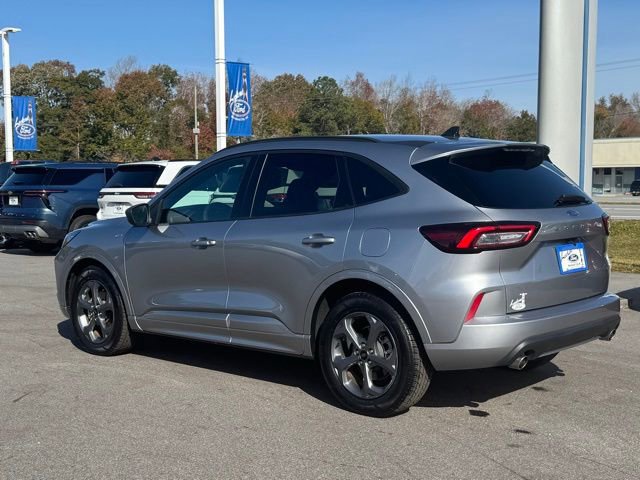 Used 2024 Ford Escape ST-Line FWD video 3